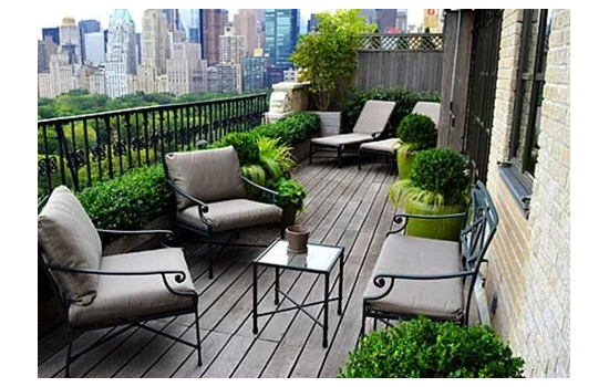 塑木材料應用于陽臺設計改造已蔚然成風